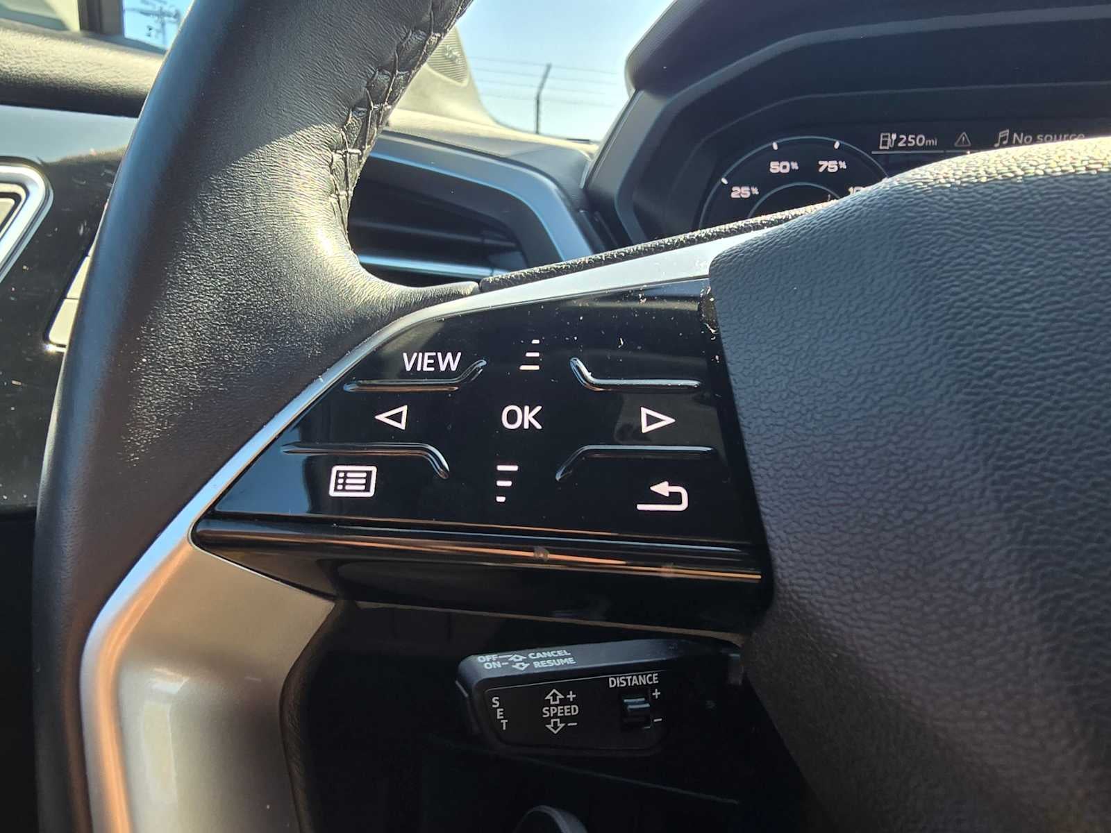 2024 Audi Q4 e-tron Premium Plus