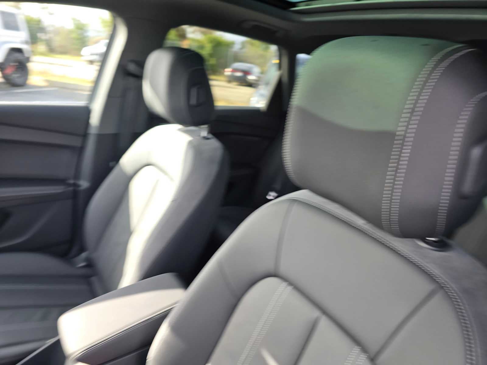 2025 Audi Q4 e-tron Premium Plus