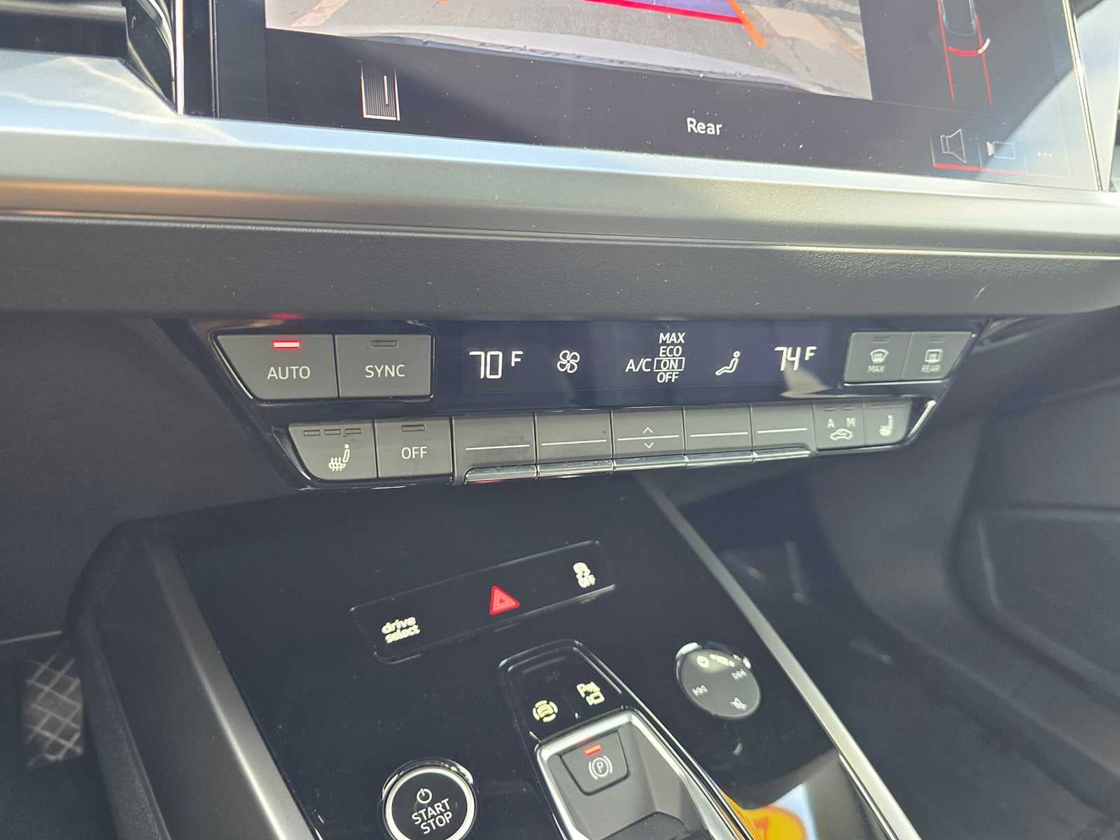 2025 Audi Q4 e-tron Premium Plus