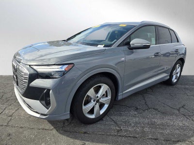 2025 Audi Q4 e-tron Premium Plus