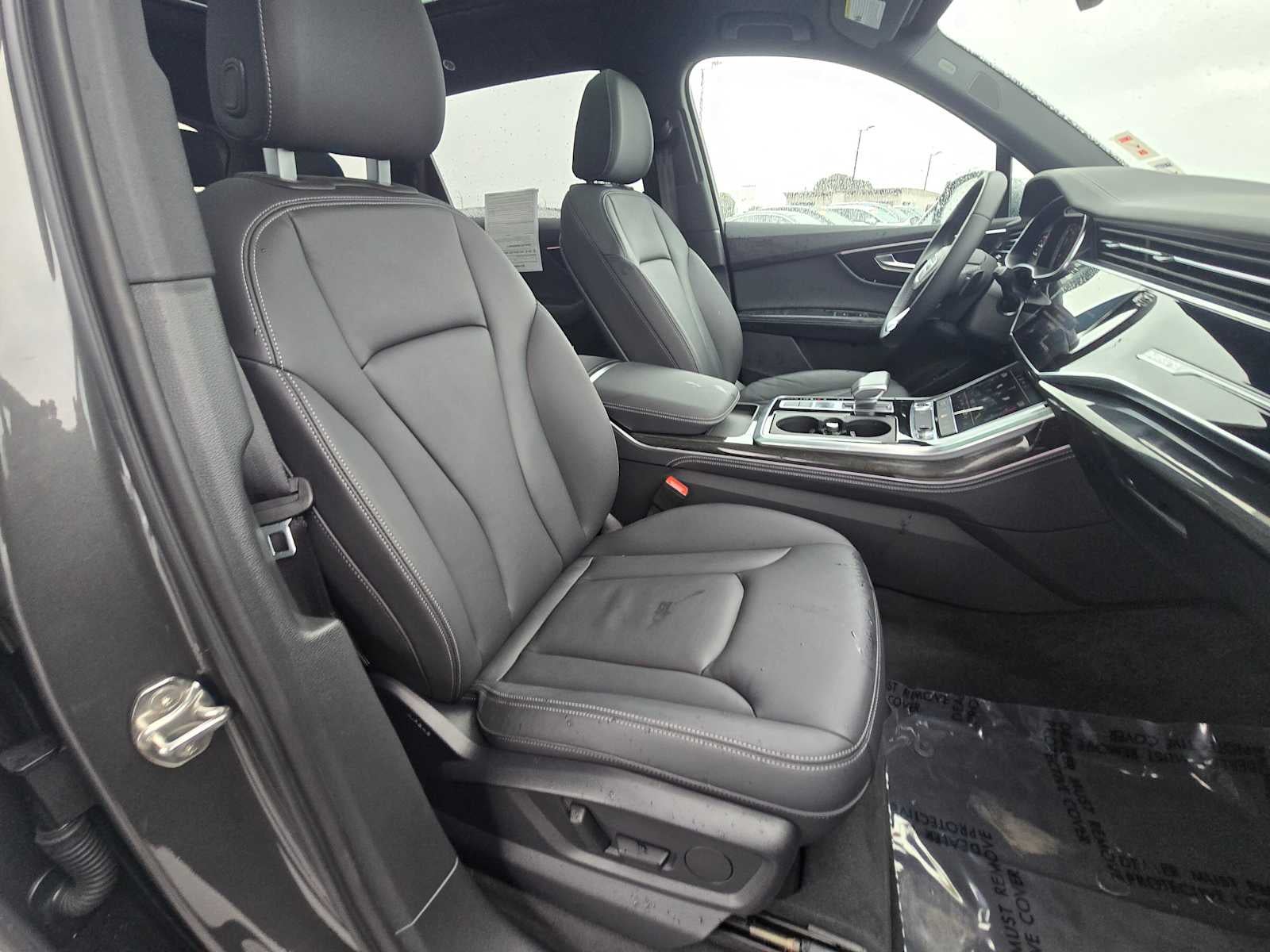 2025 Audi Q7 Premium Plus