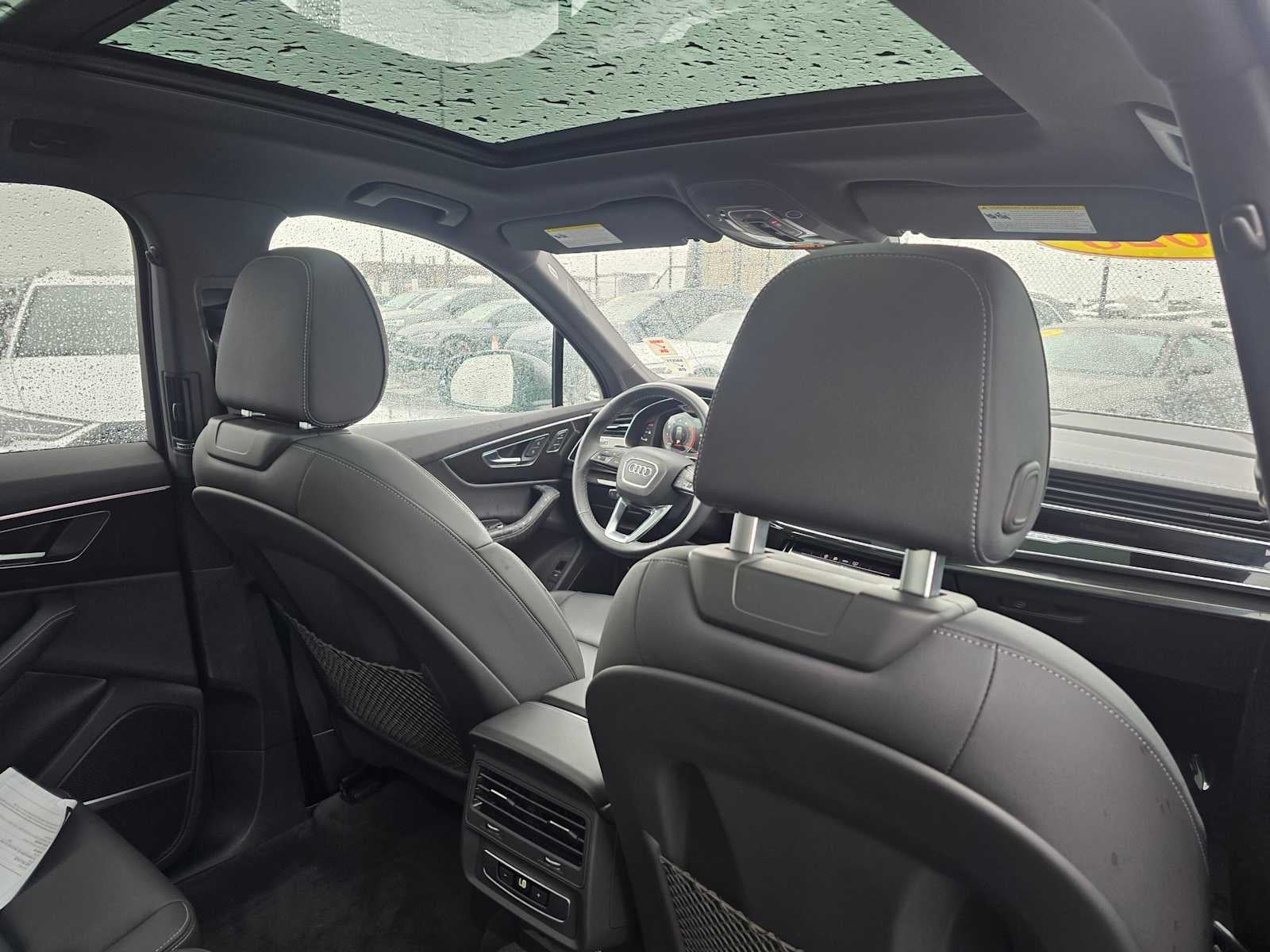 2025 Audi Q7 Premium Plus