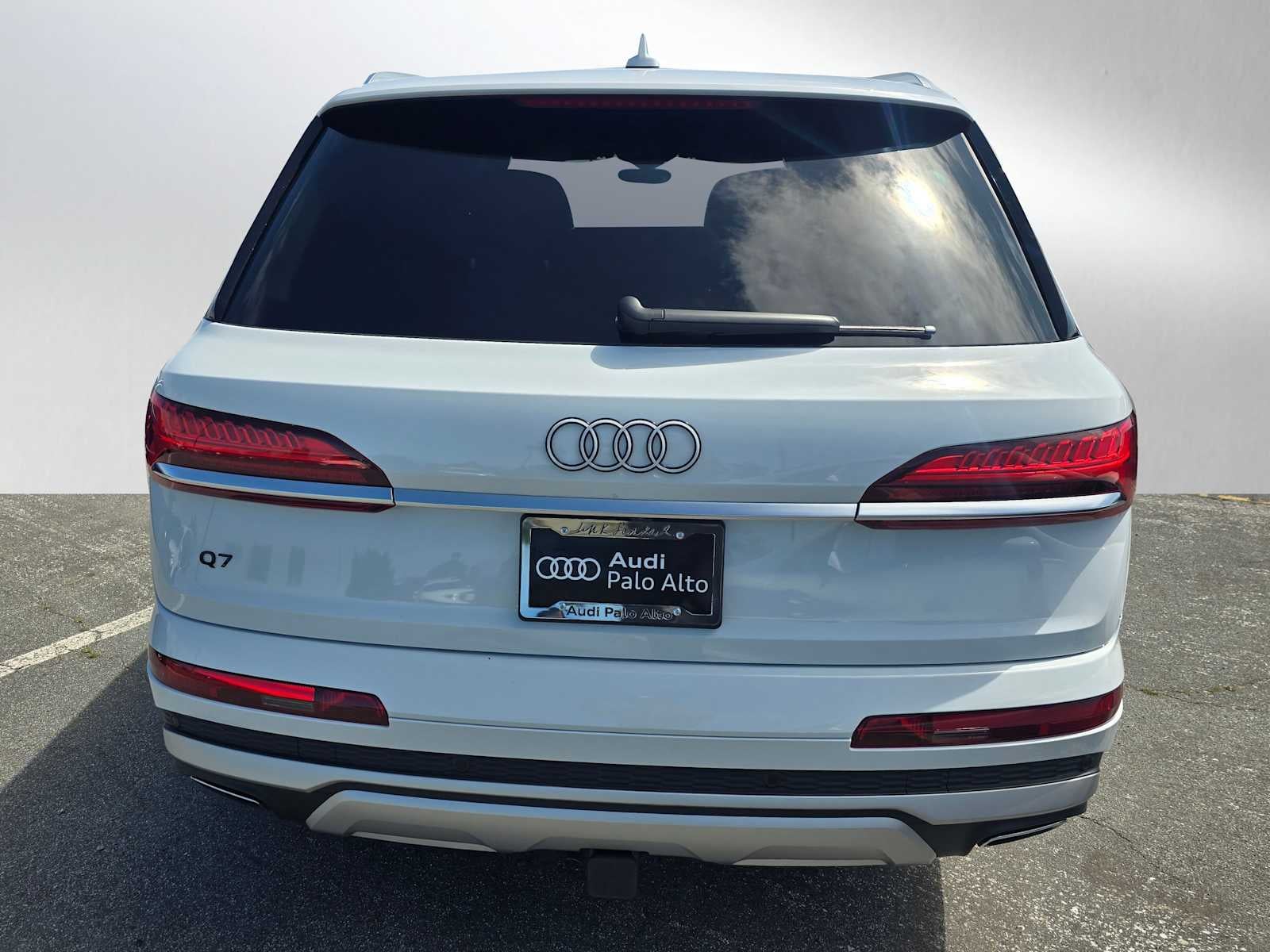 2025 Audi Q7 Premium Plus