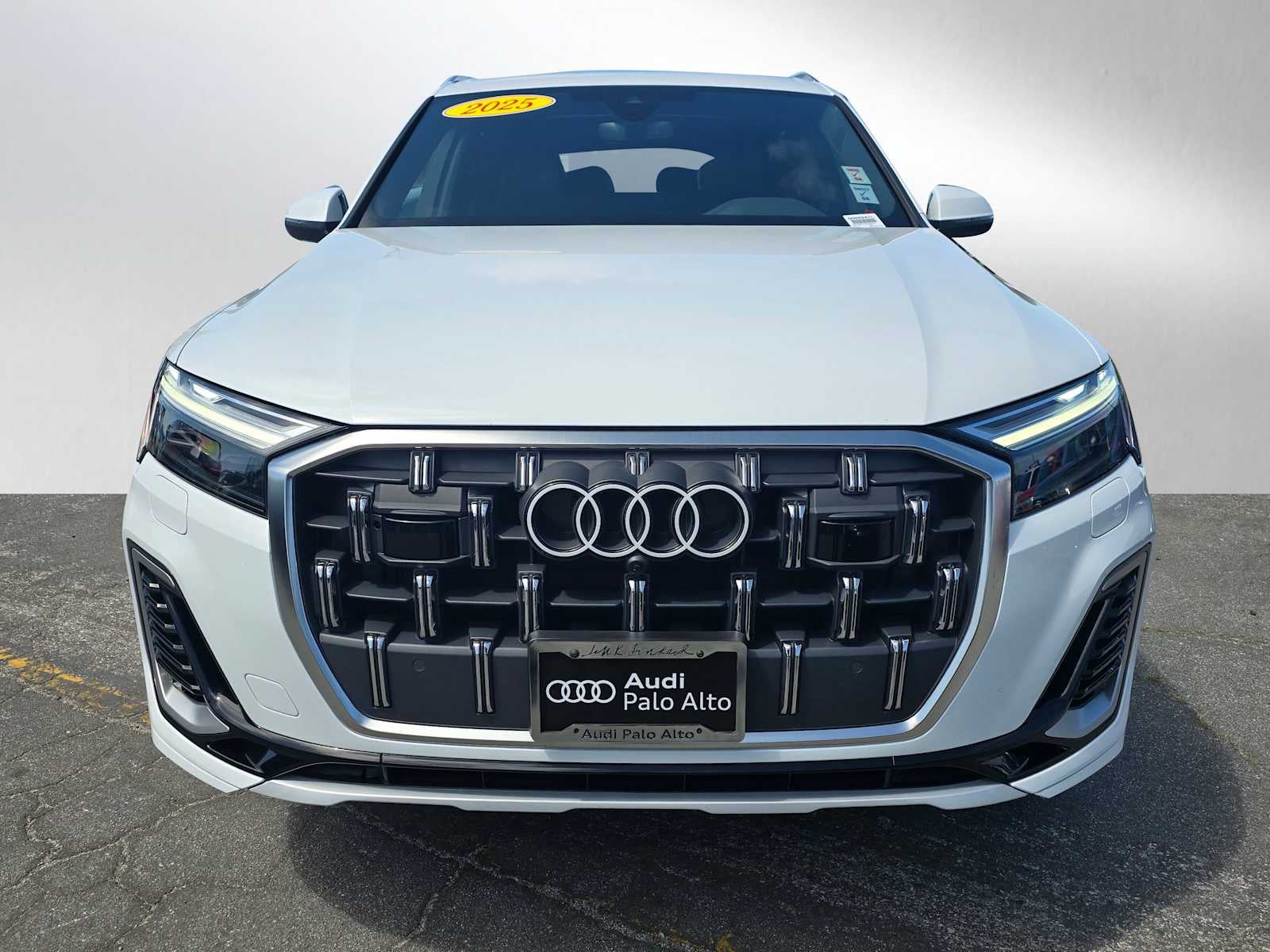2025 Audi Q7 Premium Plus