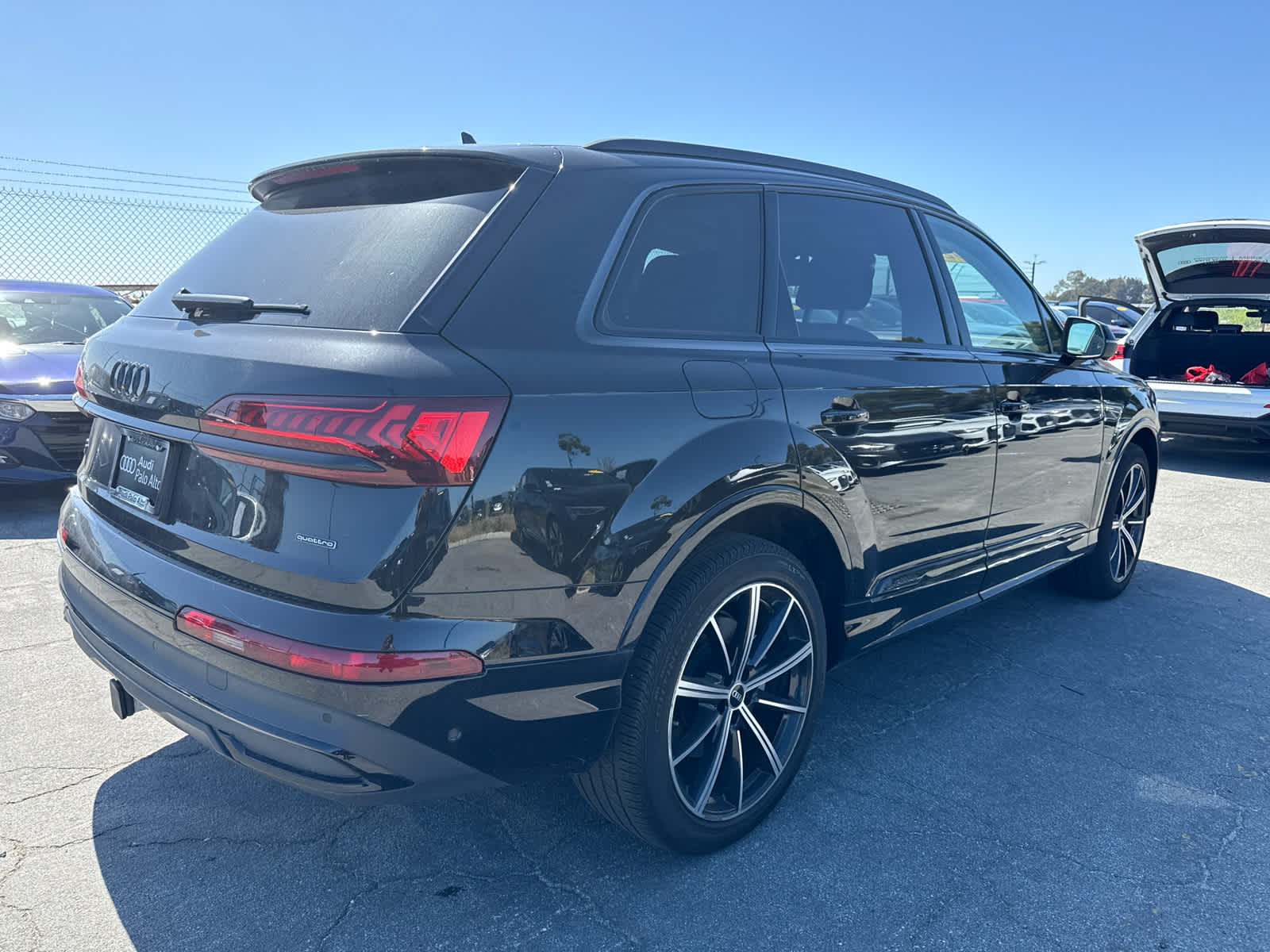 2023 Audi Q7 Premium Plus