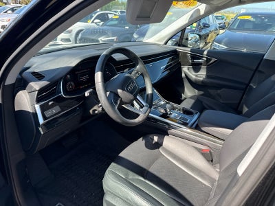 2023 Audi Q7 Premium Plus