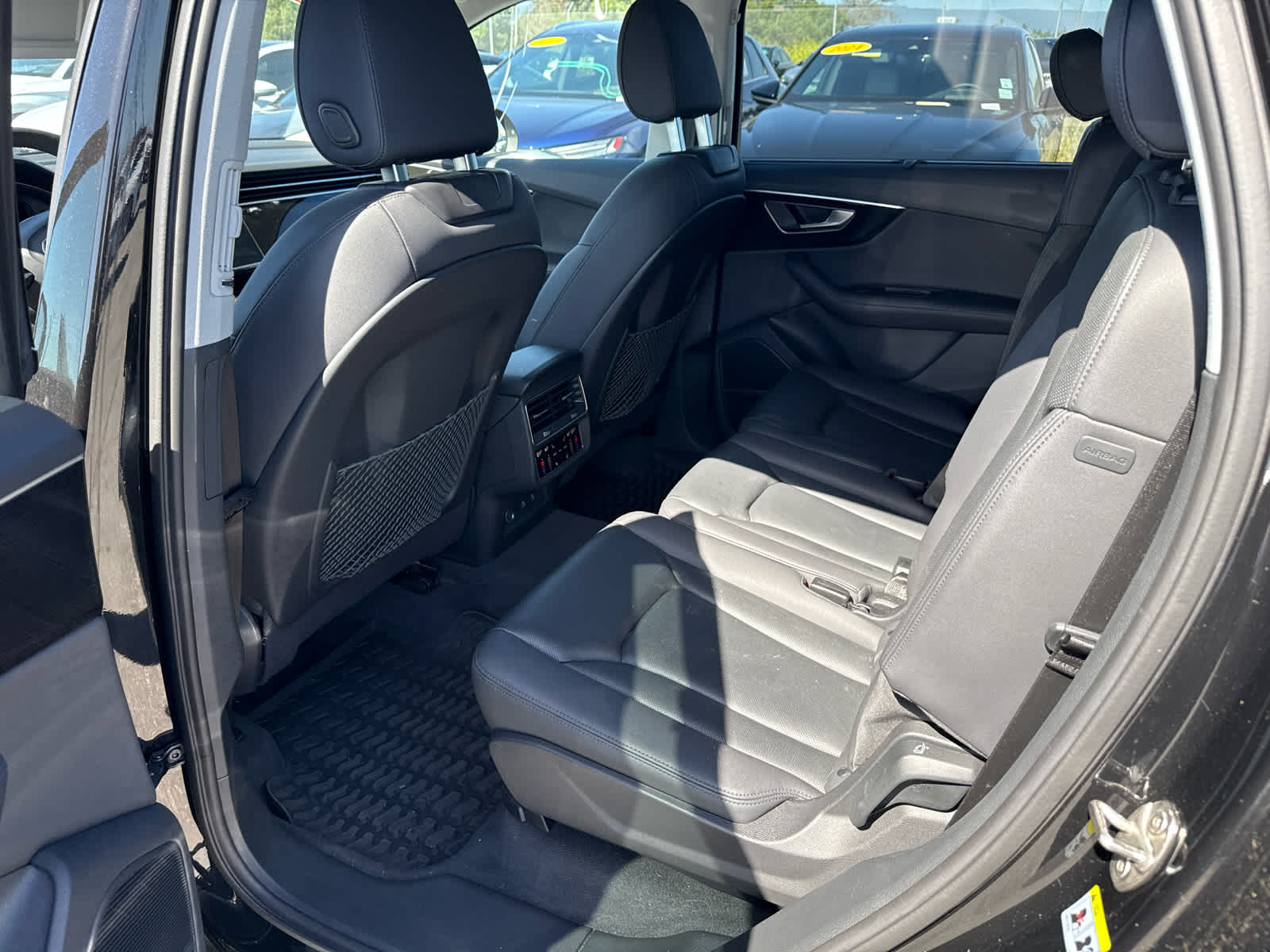 2023 Audi Q7 Premium Plus