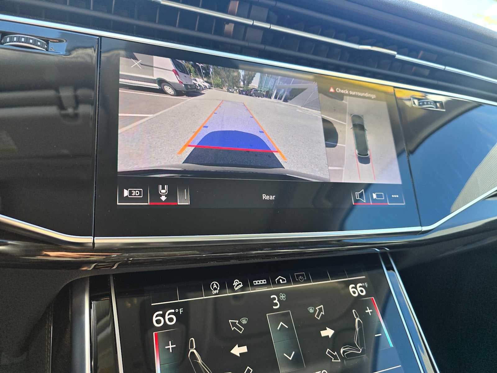2023 Audi Q7 Premium Plus