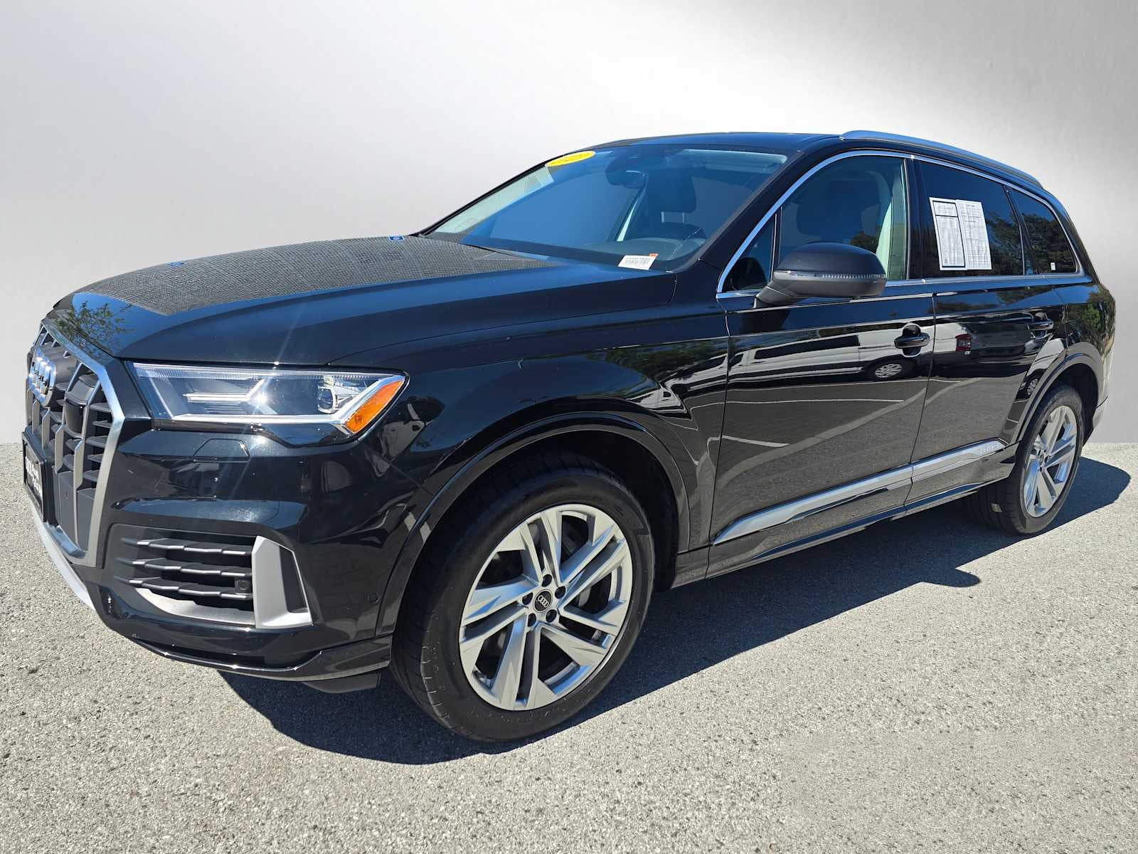 2023 Audi Q7 Premium Plus
