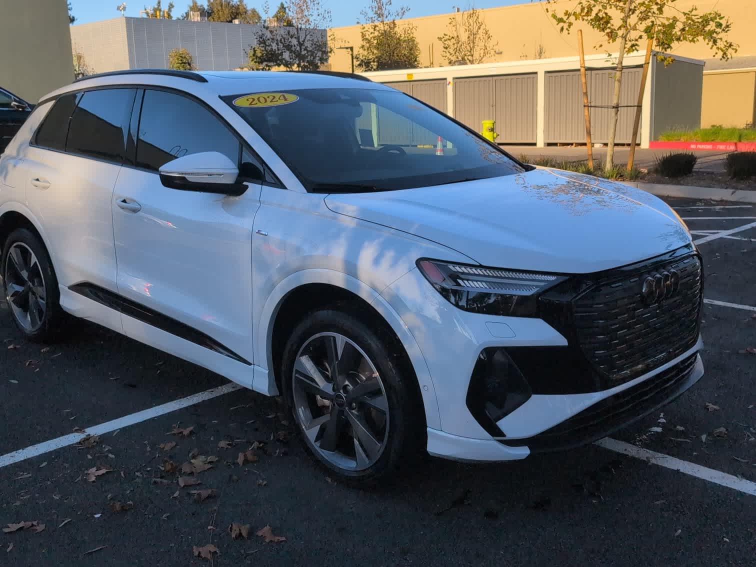 2024 Audi Q4 e-tron Prestige