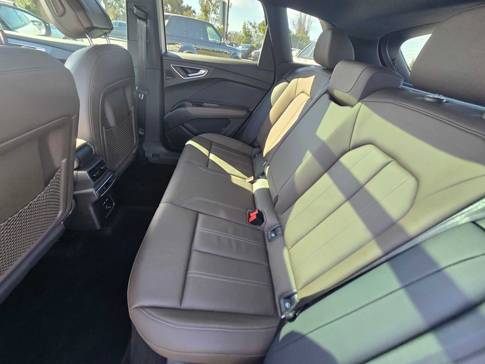 2024 Audi Q4 e-tron Prestige