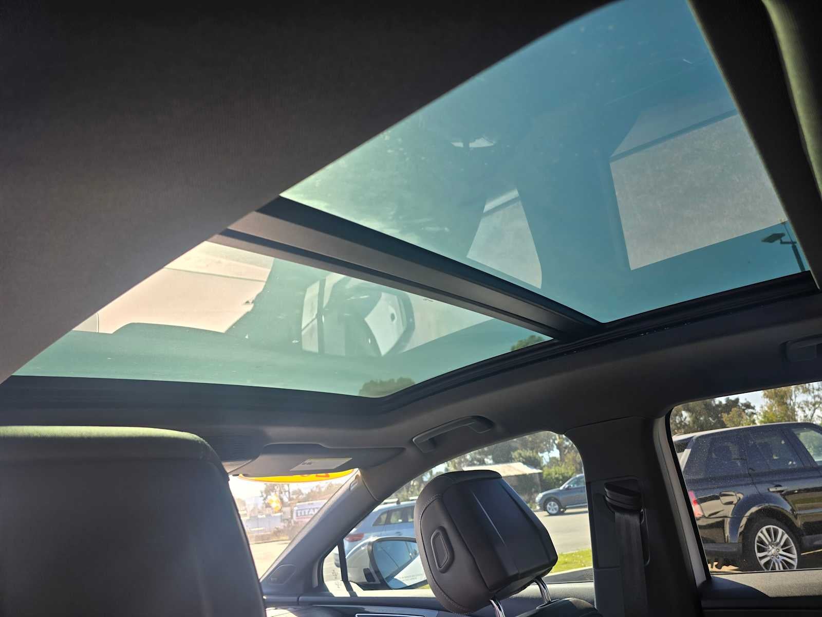 2024 Audi Q4 e-tron Prestige