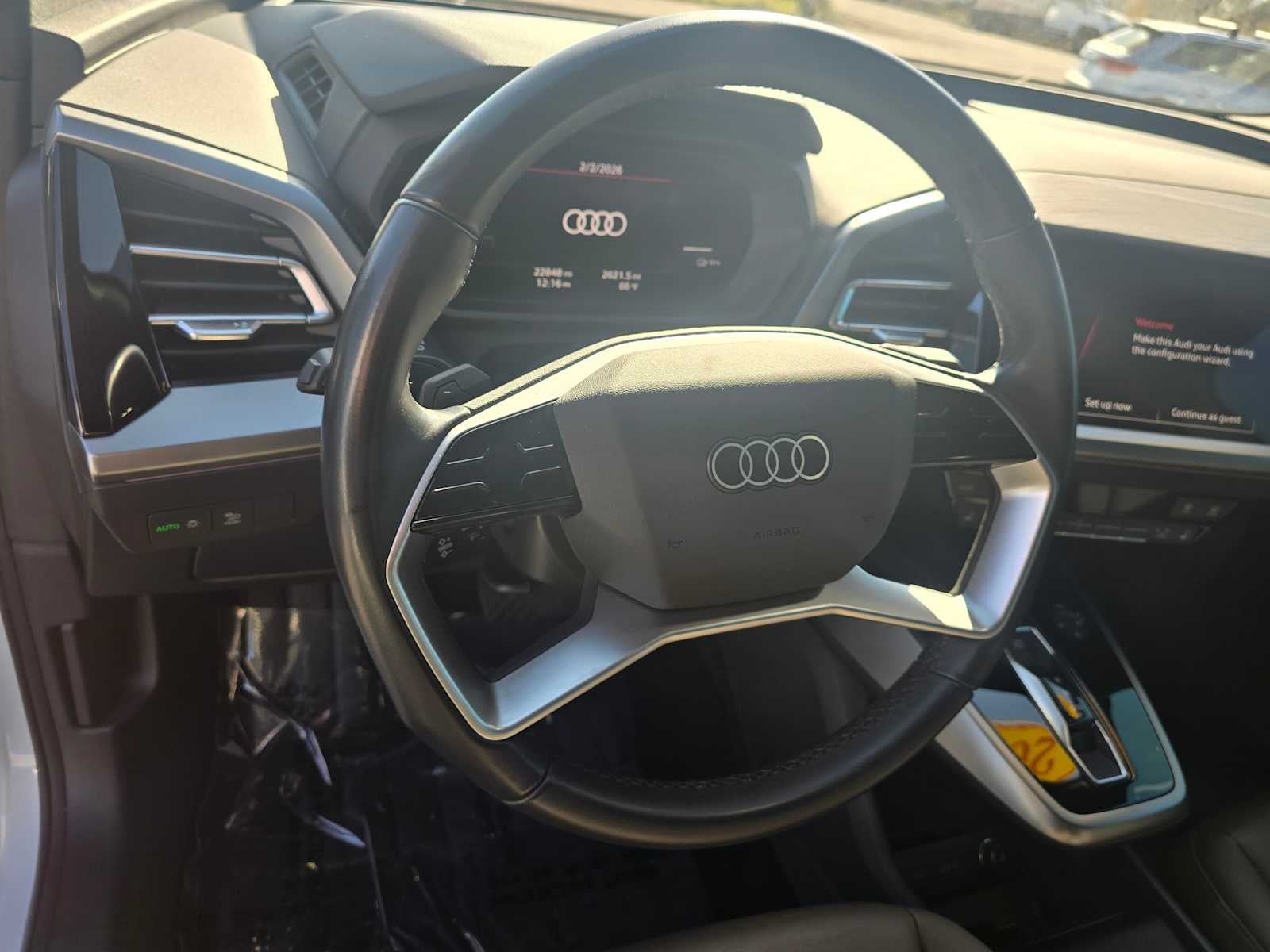 2024 Audi Q4 e-tron Prestige