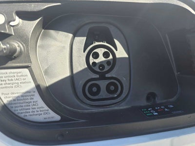 2024 Audi Q4 e-tron Prestige