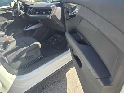 2024 Audi Q4 e-tron Prestige