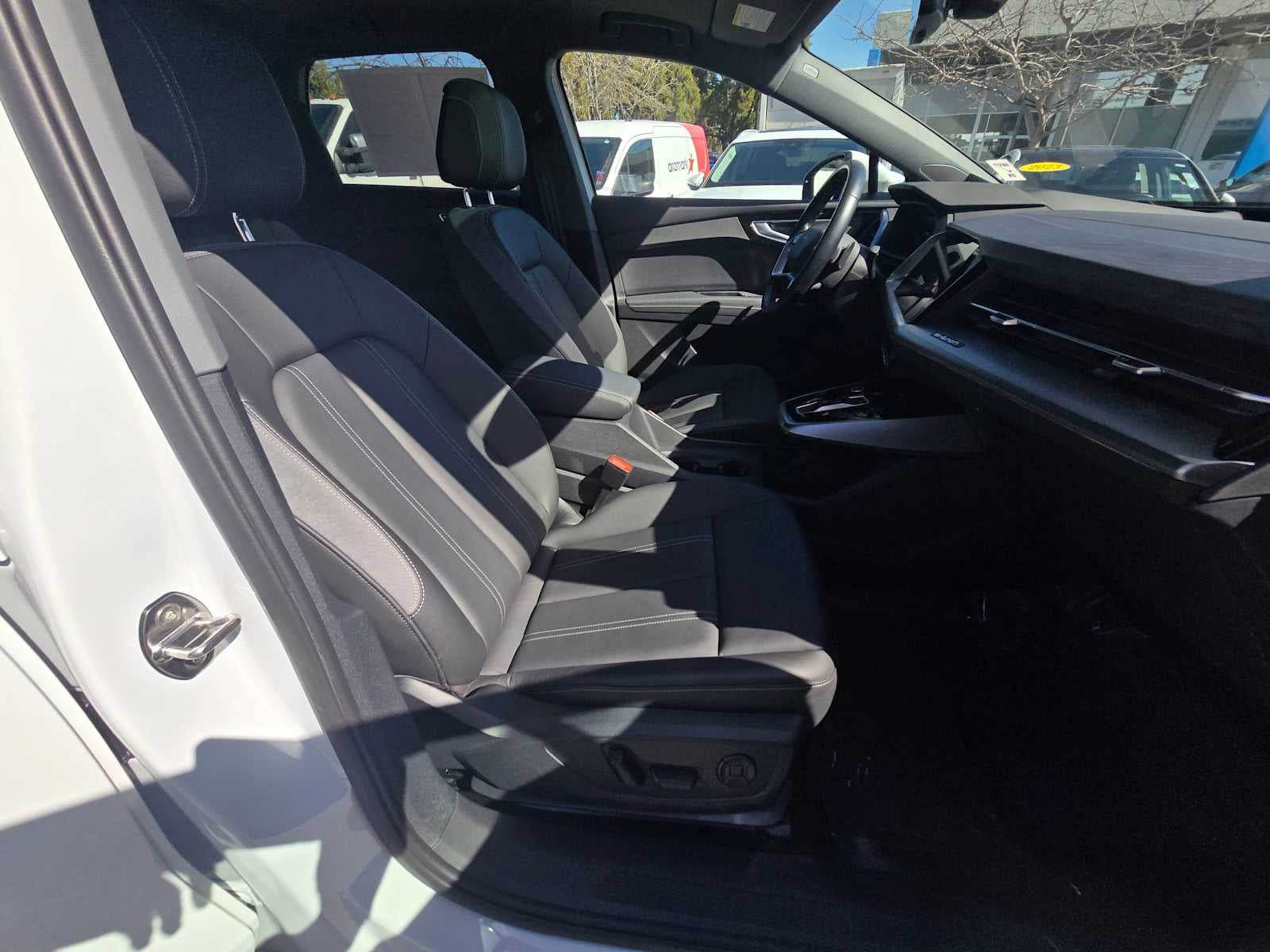 2024 Audi Q4 e-tron Prestige