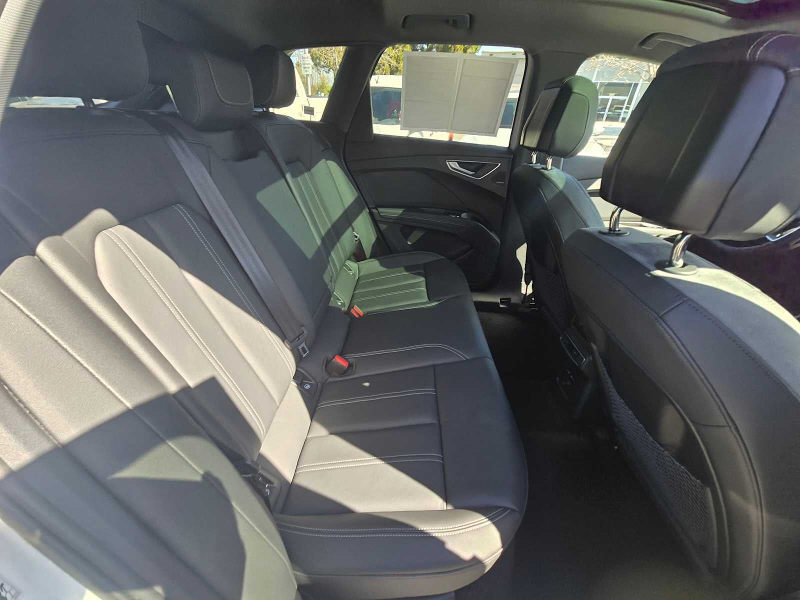 2024 Audi Q4 e-tron Prestige