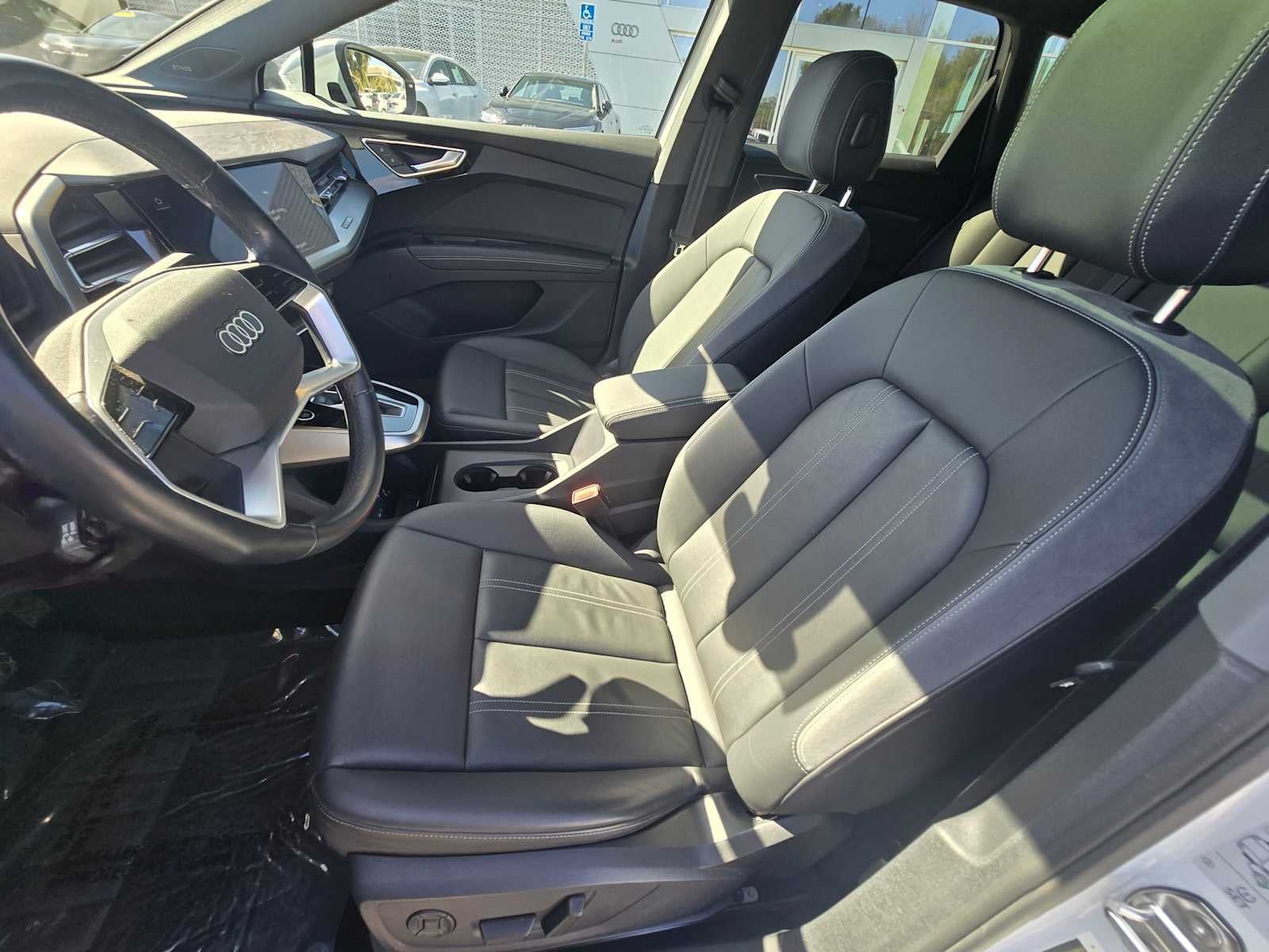 2024 Audi Q4 e-tron Prestige