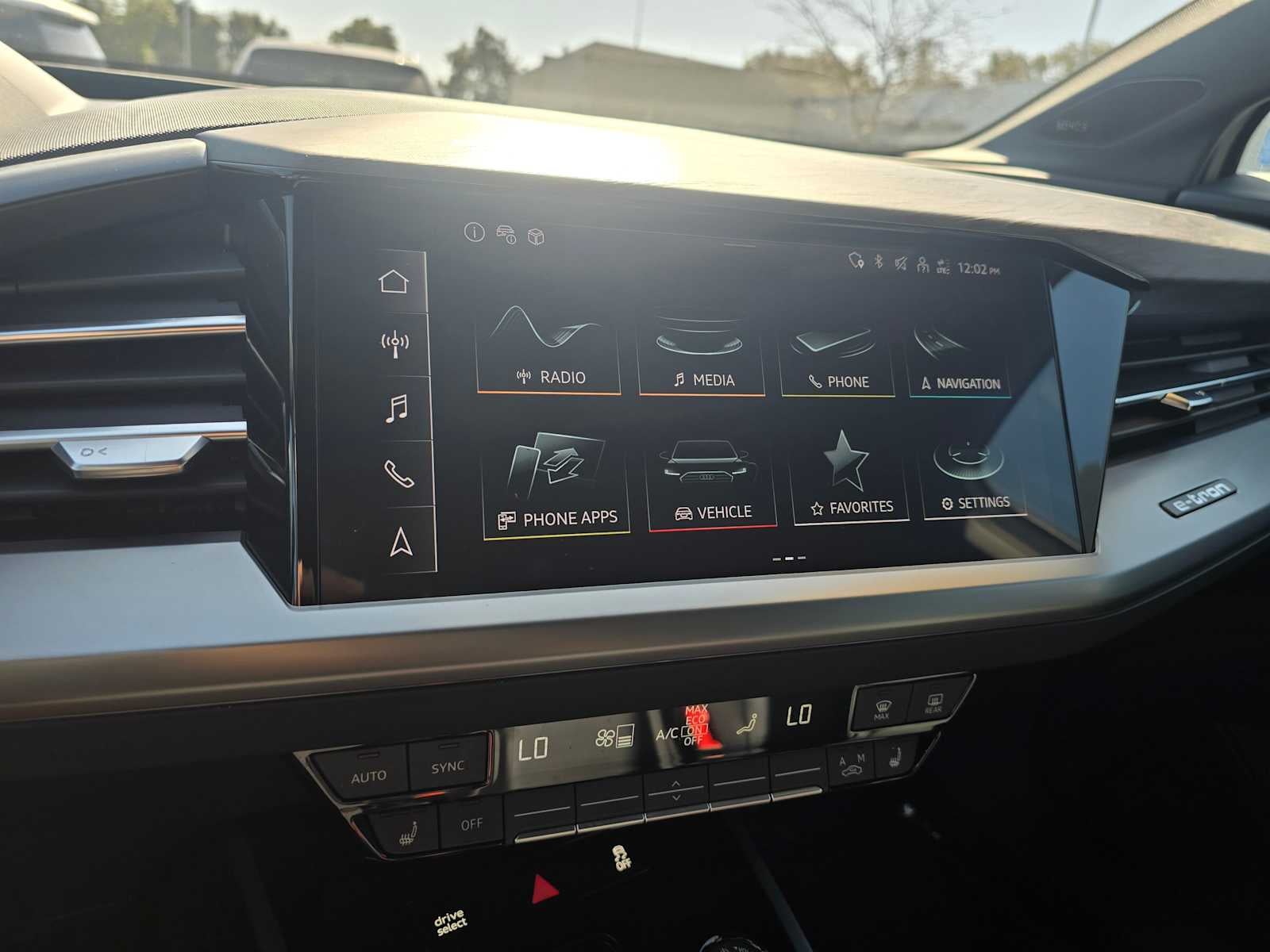 2024 Audi Q4 e-tron Prestige