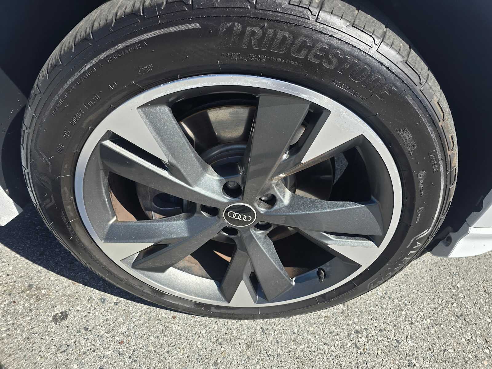 2024 Audi Q4 e-tron Prestige