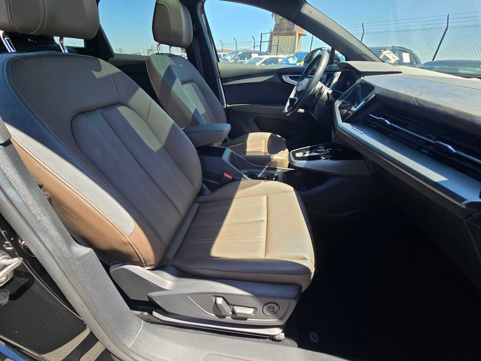 2023 Audi Q4 e-tron Prestige