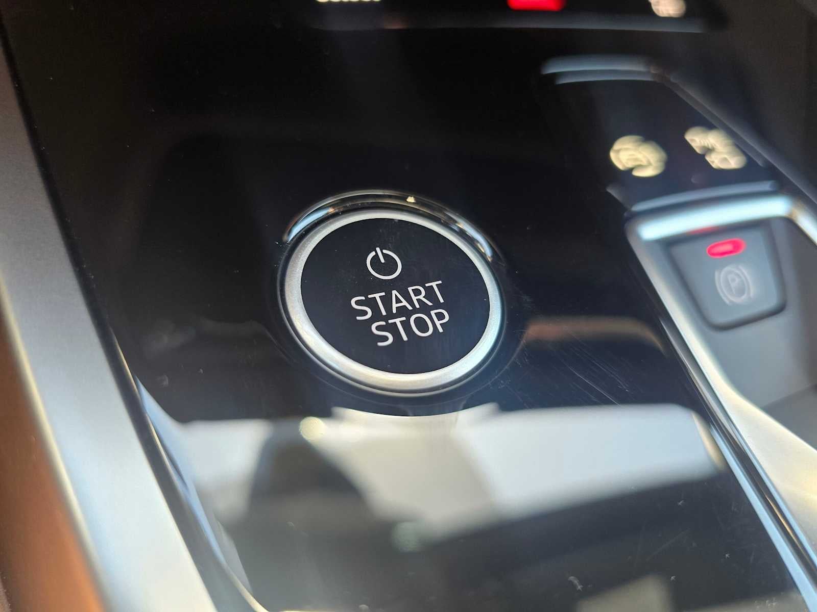 2023 Audi Q4 e-tron Prestige