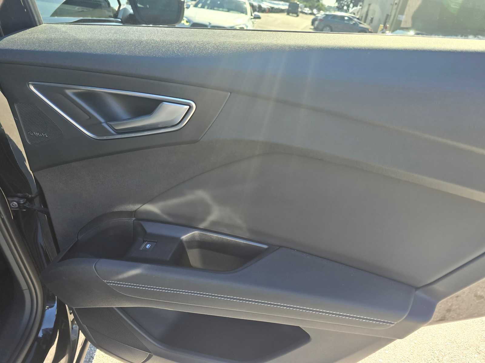 2024 Audi Q4 e-tron Prestige