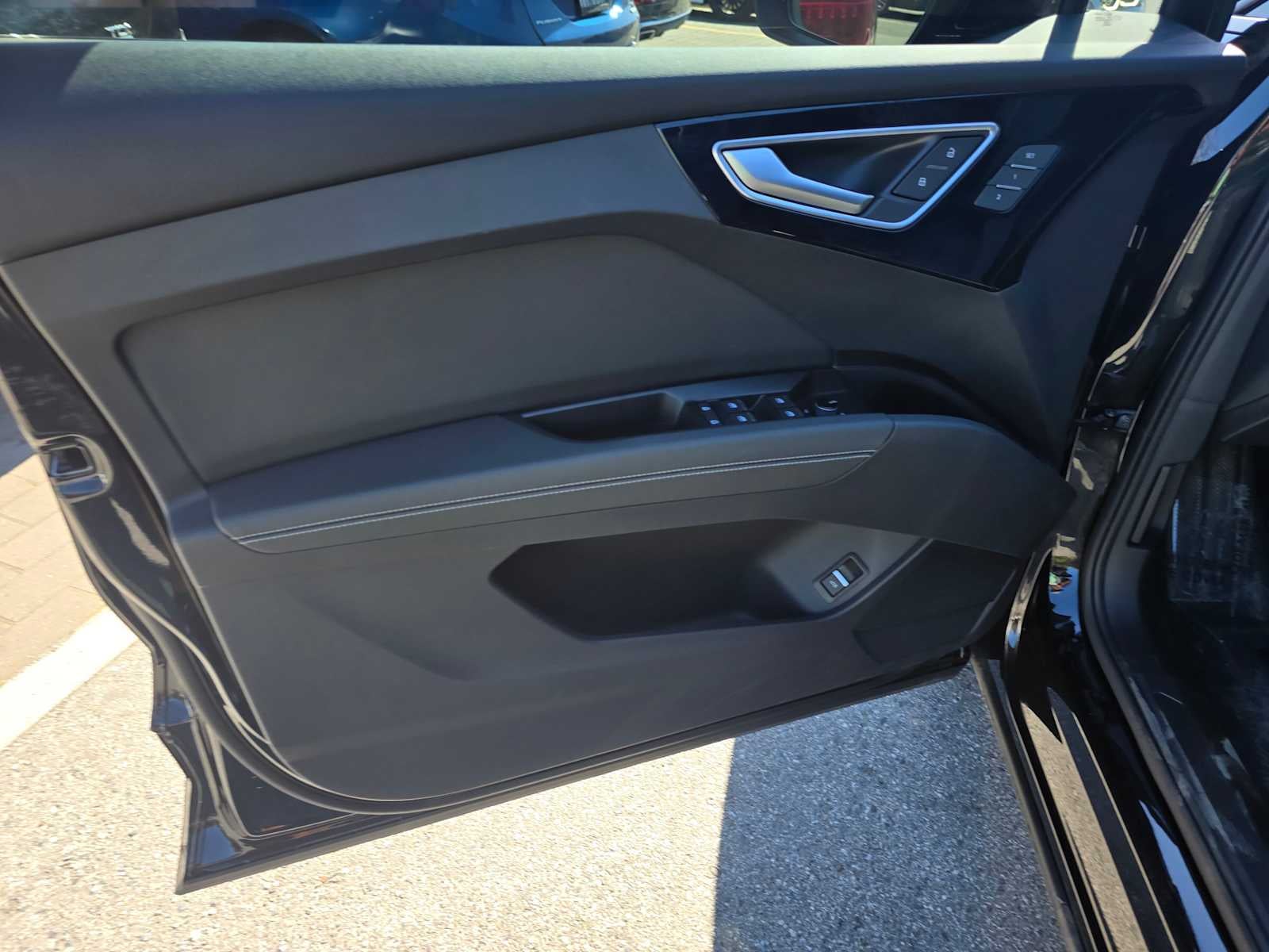 2024 Audi Q4 e-tron Prestige