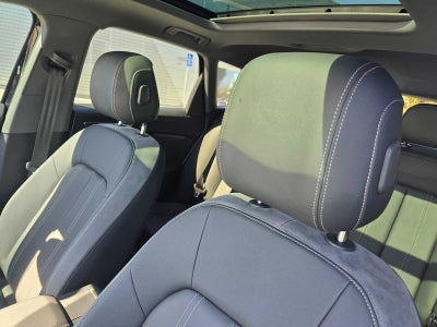 2024 Audi Q4 e-tron Prestige