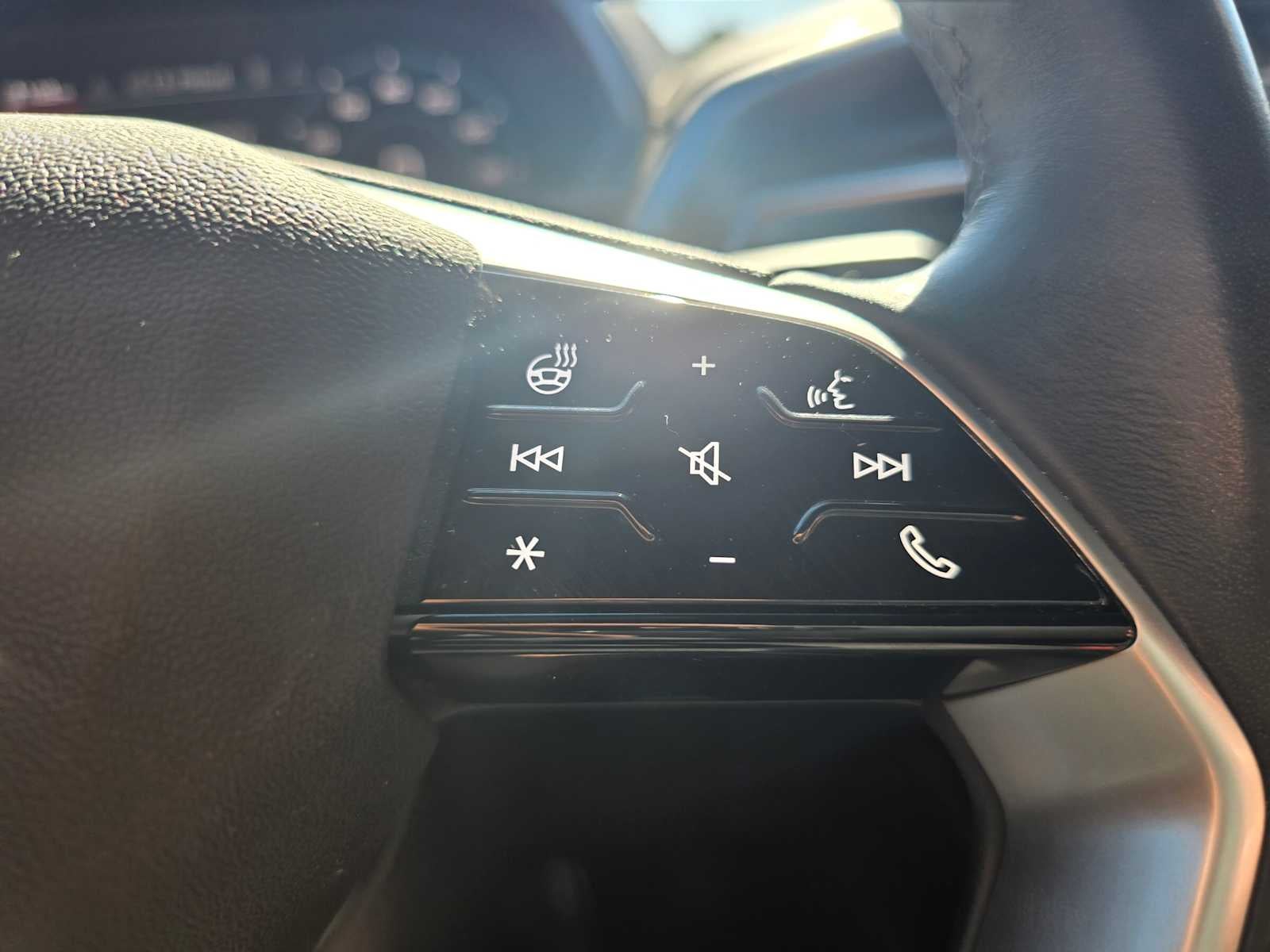 2024 Audi Q4 e-tron Prestige