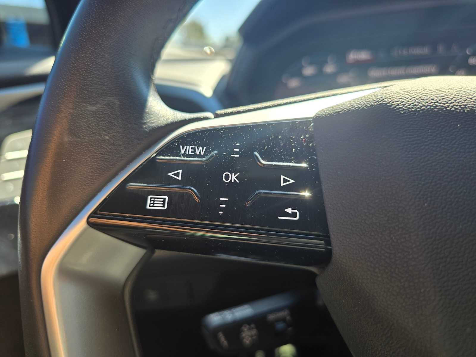 2024 Audi Q4 e-tron Prestige