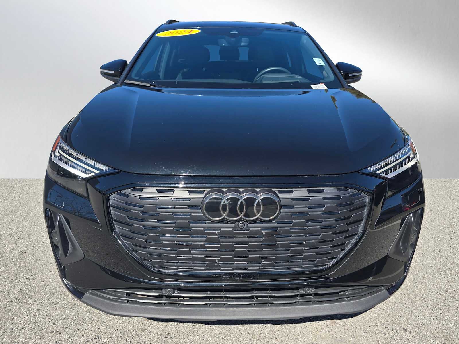 2024 Audi Q4 e-tron Prestige