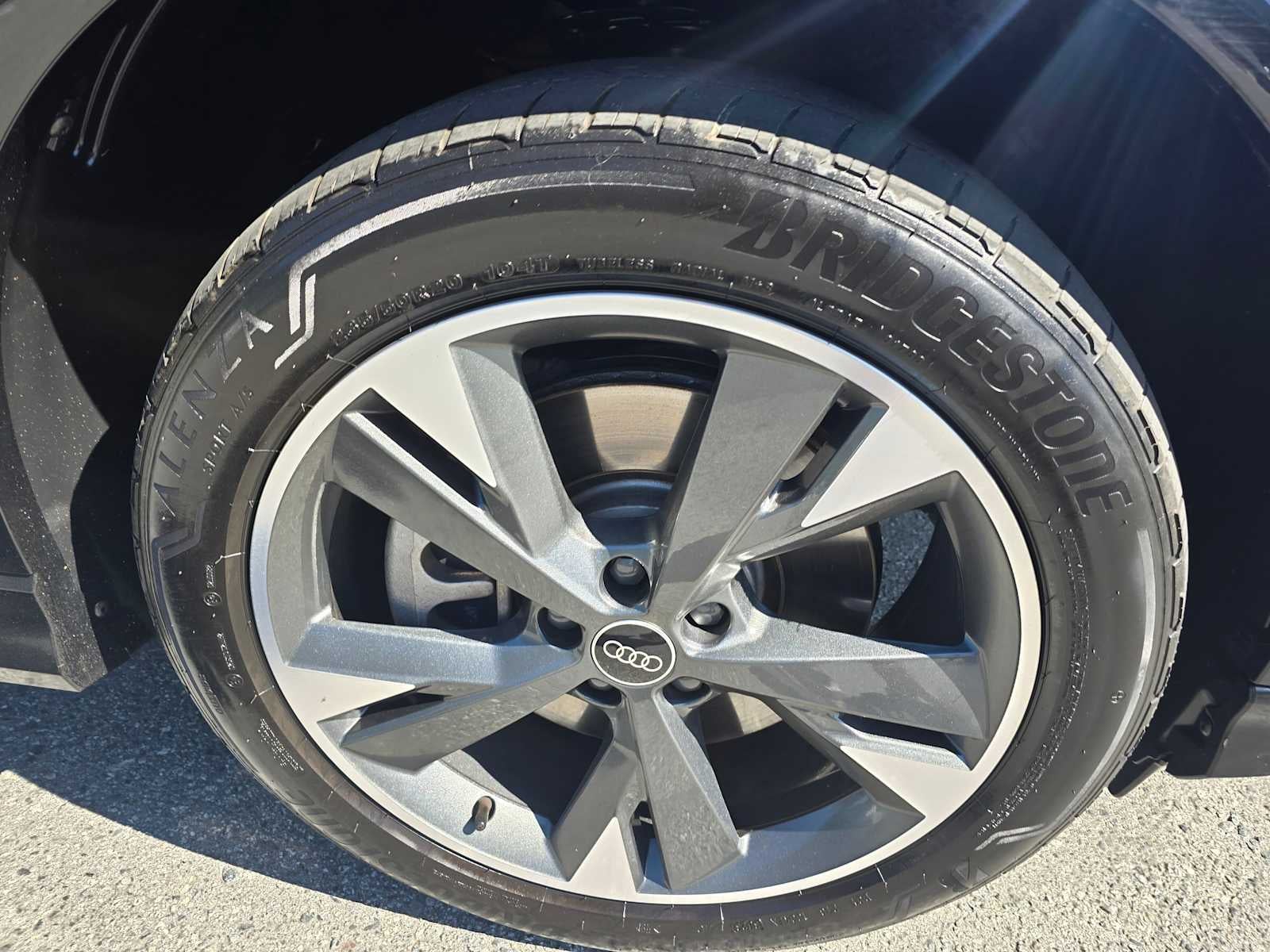 2024 Audi Q4 e-tron Prestige