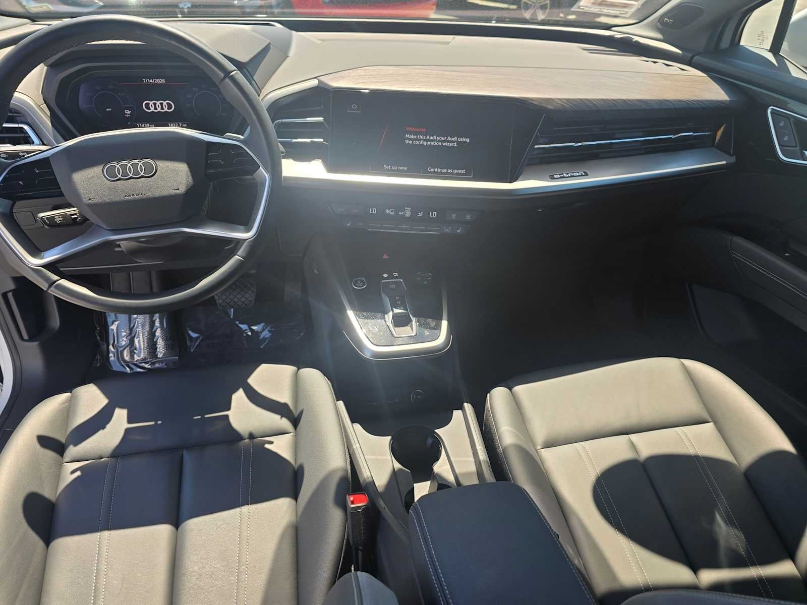 2024 Audi Q4 e-tron Prestige