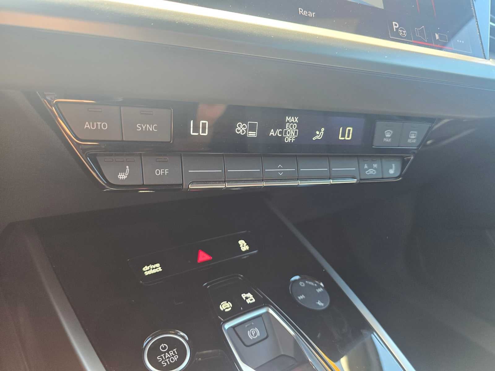 2024 Audi Q4 e-tron Prestige