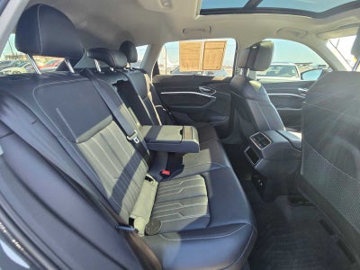 2019 Audi e-tron Prestige