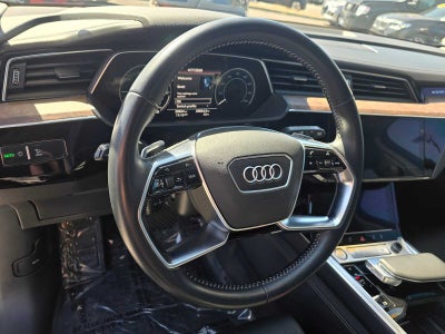 2019 Audi e-tron Prestige