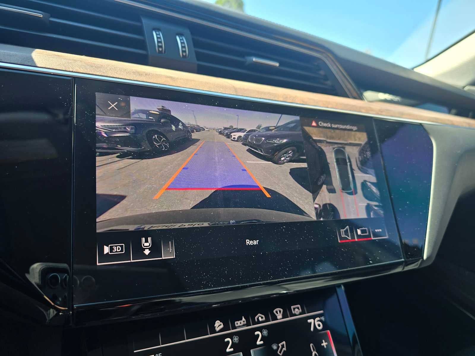 2019 Audi e-tron Prestige