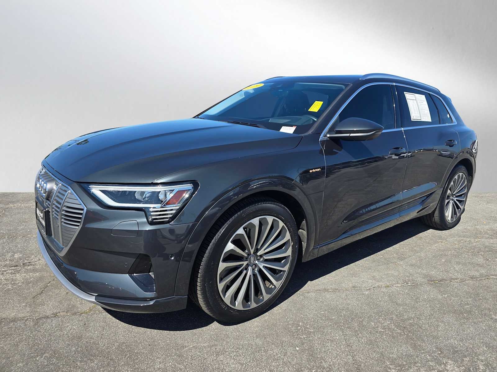 2019 Audi e-tron Prestige