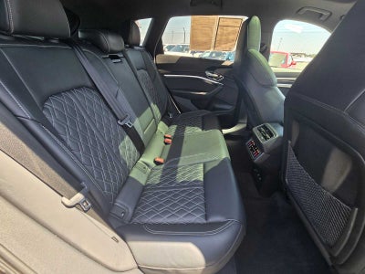 2023 Audi e-tron S Prestige