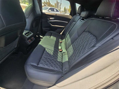 2023 Audi e-tron S Prestige