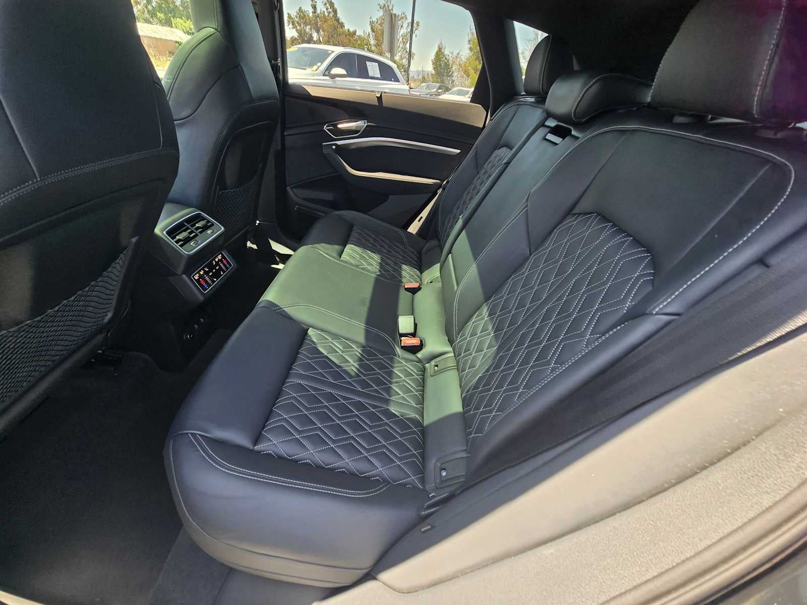 2023 Audi e-tron S Prestige