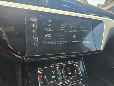 2023 Audi e-tron S Prestige