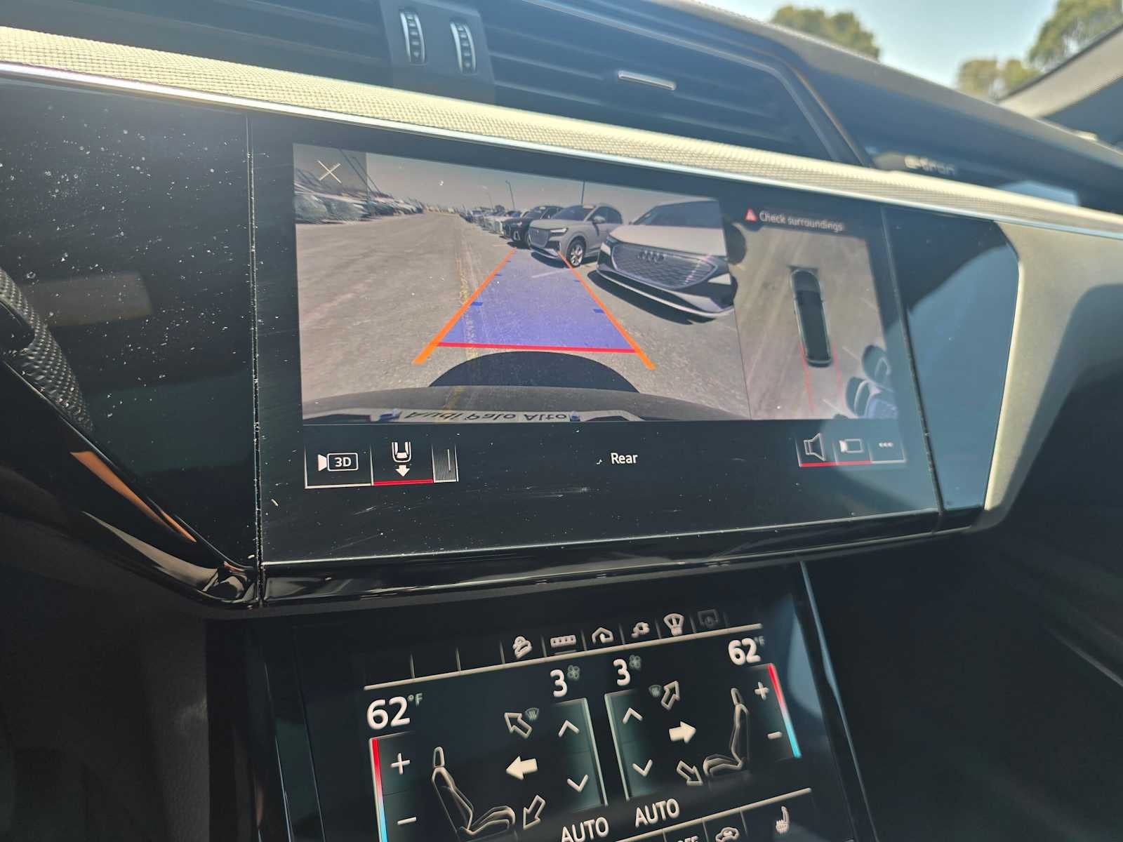 2023 Audi e-tron S Prestige