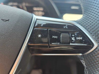 2023 Audi e-tron S Prestige