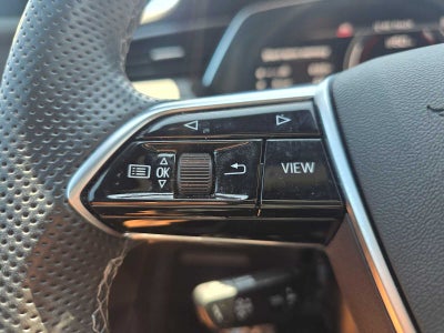 2023 Audi e-tron S Prestige