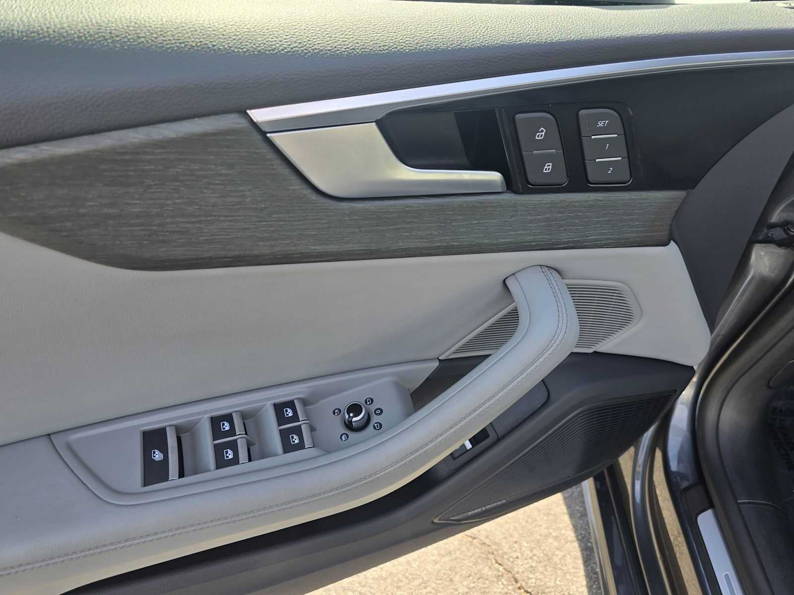 2023 Audi A5 Cabriolet S line Premium Plus