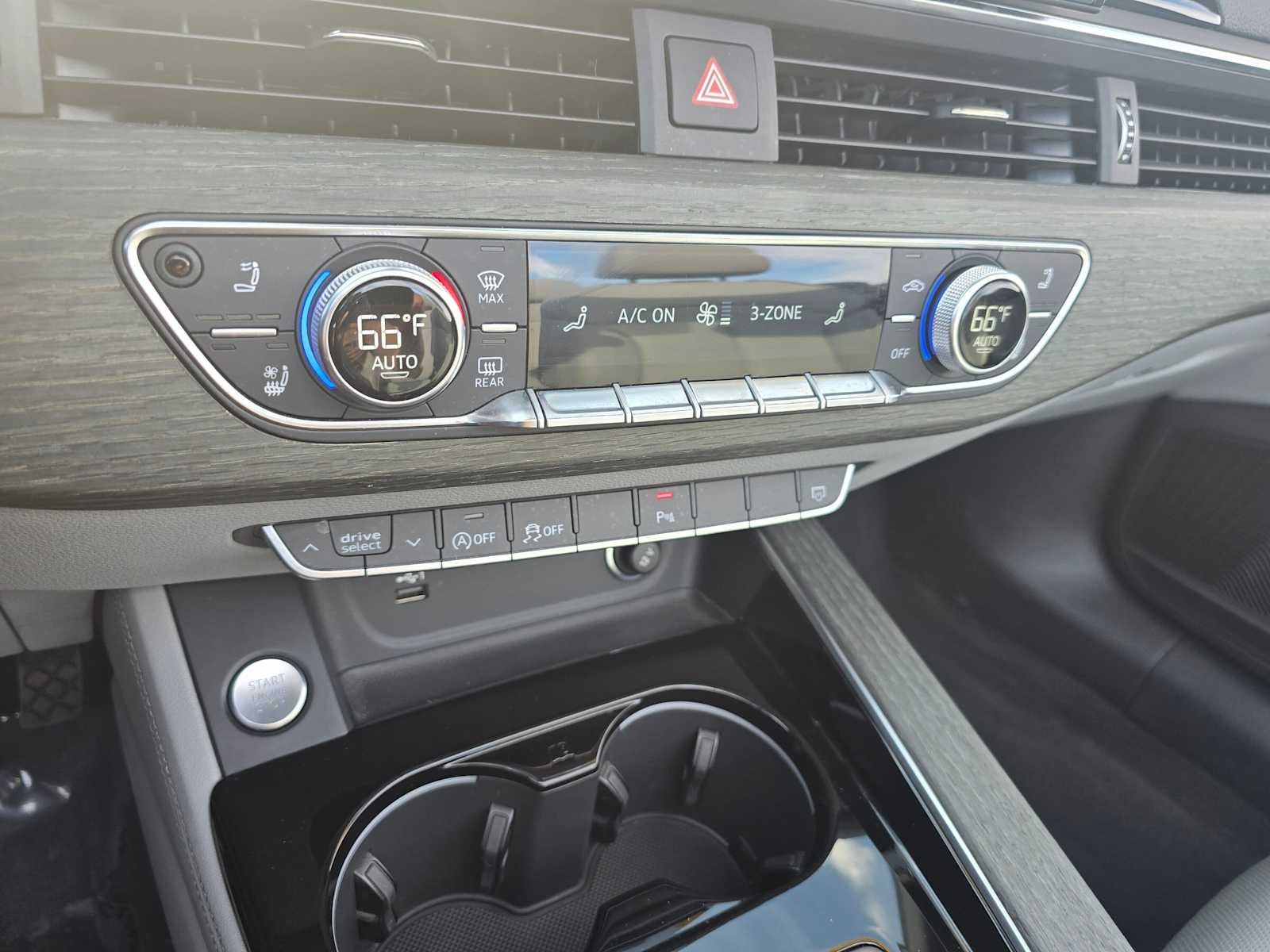 2023 Audi A5 Cabriolet S line Premium Plus