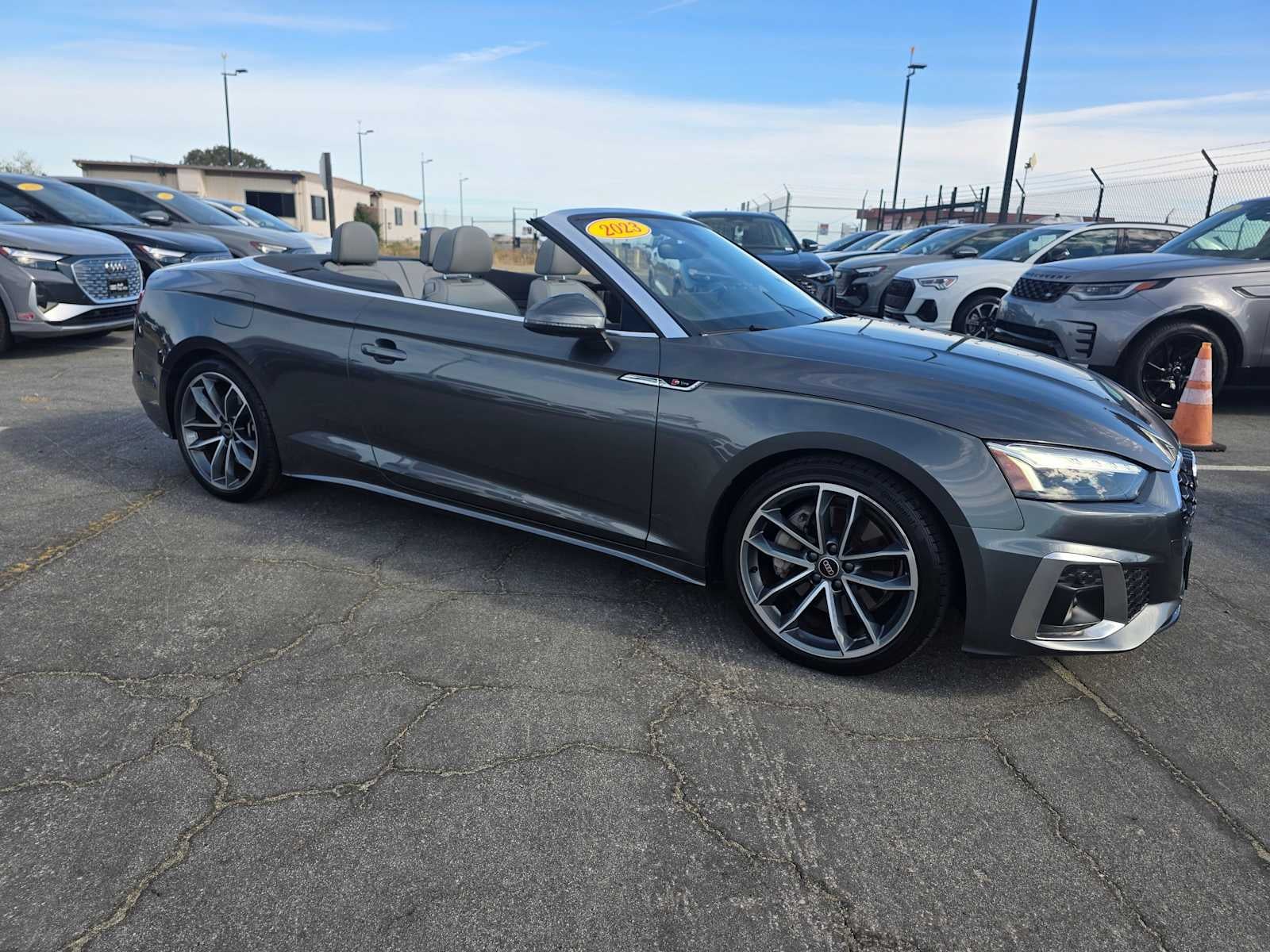 2023 Audi A5 Cabriolet S line Premium Plus
