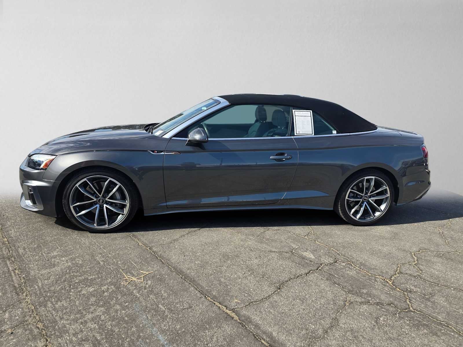 2023 Audi A5 Cabriolet S line Premium Plus